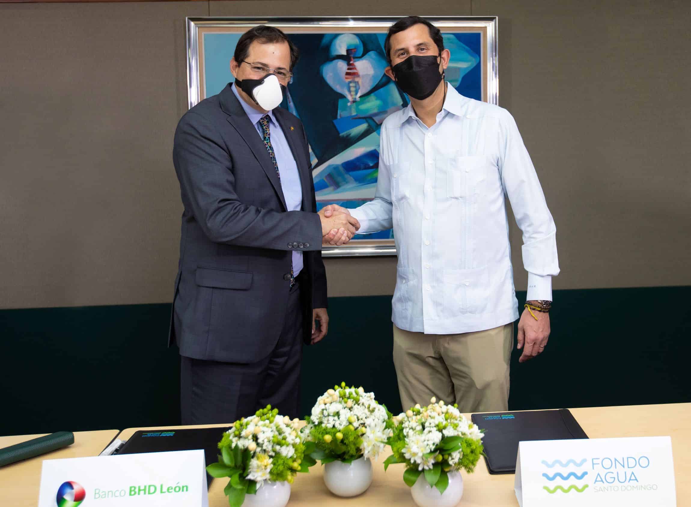 BHD León y Fondo Agua firman acuerdo para la restauración ecológica de la Cuenca del Río Haina BHD León y Fondo Agua firman acuerdo para la restauración ecológica de la Cuenca del Río Haina