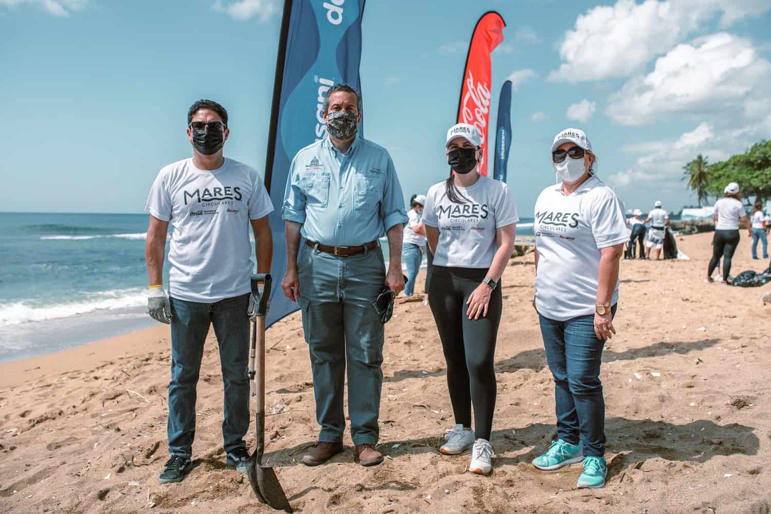 Sistema Coca-Cola conmemora Día Internacional de Limpieza de Costas Sistema Coca-Cola conmemora Día Internacional de Limpieza de Costas